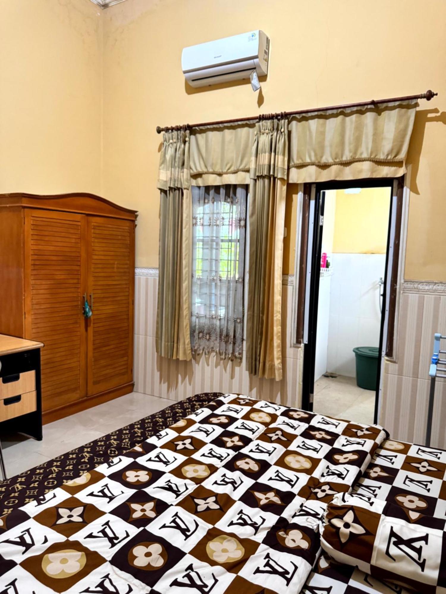Bougenville Homestay Lembar  Exterior foto